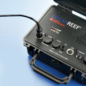 Фото наземная аудиостанция беспроводной подводной связи ocean reef m-105d с индикатором заряда батареи